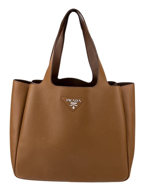 prada vitello daino dynamique tote|Prada vitello daino crossbody bag.